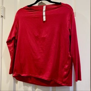Lululemon Back in Action Tee